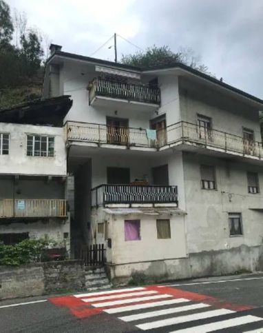 Appartamento in residenziale in Via Roncaglie