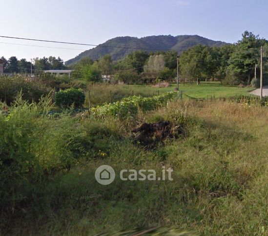 Terreno edificabile in residenziale in Via al Cimitero