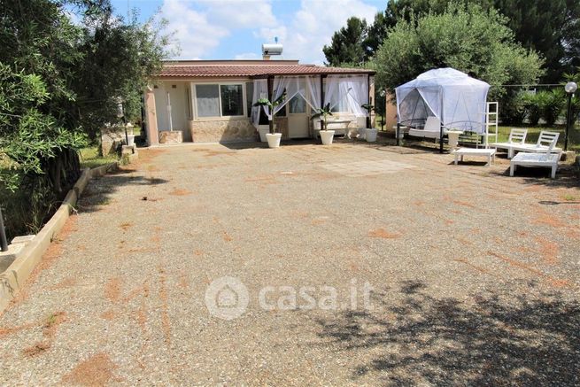 Villa in residenziale in Strada Provinciale 125 1