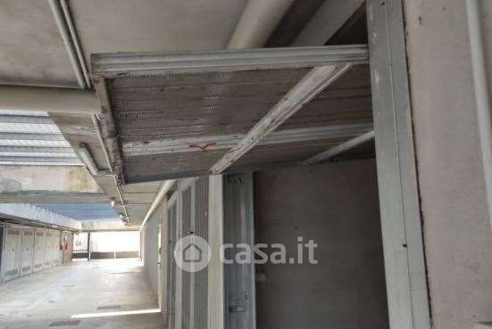 Box/posto auto in residenziale in Via Piero Gobetti