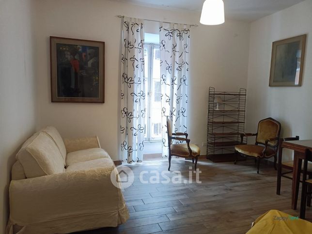 Appartamento in residenziale in Via Conte Rosso