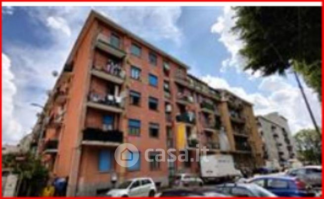 Appartamento in residenziale in Via Derna 17