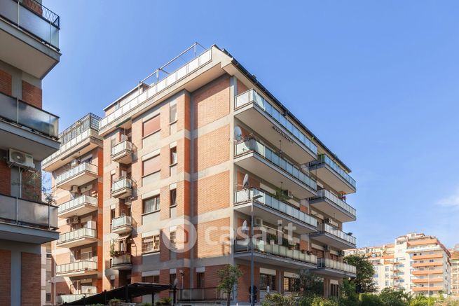 Appartamento in residenziale in Viale Arrigo Boito