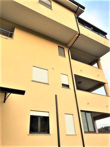 Appartamento in residenziale in Via Alessandro il Molosso