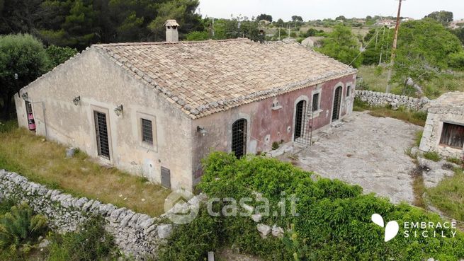 Villa in residenziale in Serra del vento
