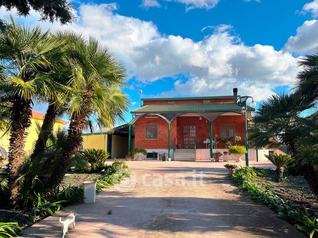 Appartamento in residenziale in Via troia