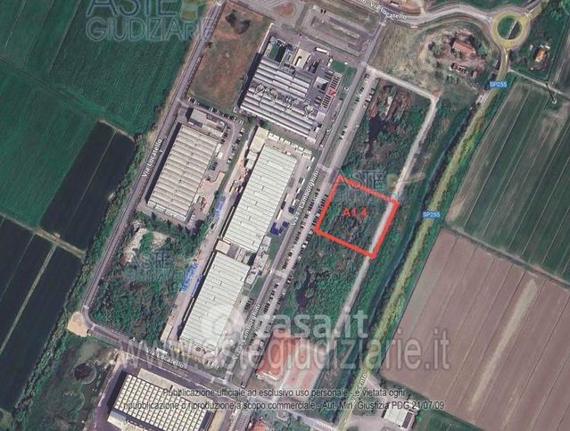 Terreno agricolo in commerciale in 