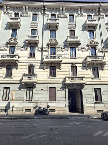 Appartamento in residenziale in Via Gustavo Modena 25
