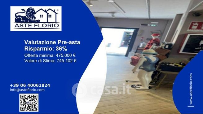 Capannone in commerciale in Strada Statale 1