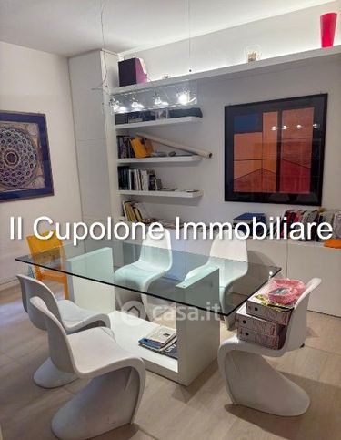 Ufficio in commerciale in Via Guglielmo Marconi