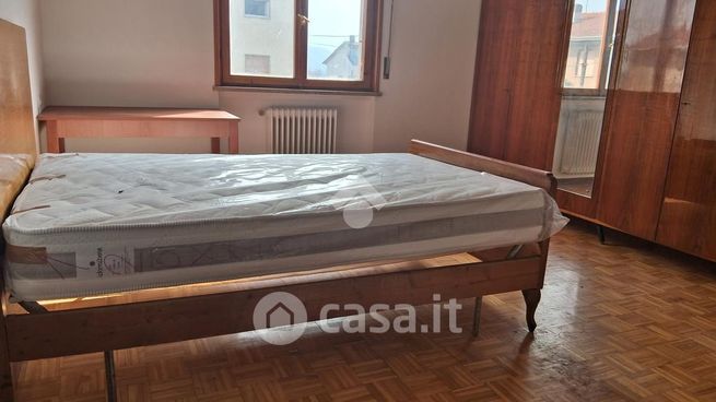 Appartamento in residenziale in Via Anna Frank 9