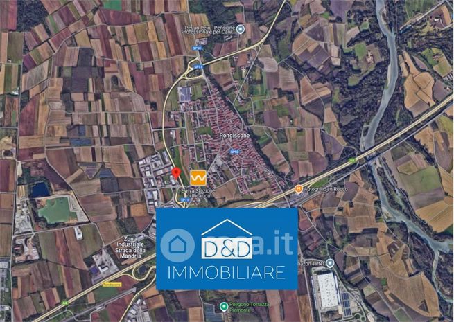 Capannone in commerciale in Via Carpi 1