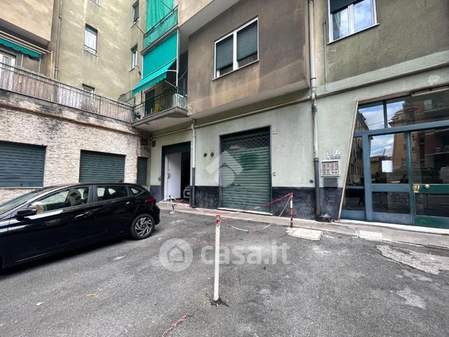 Garage/posto auto in residenziale in Via Fereggiano 143