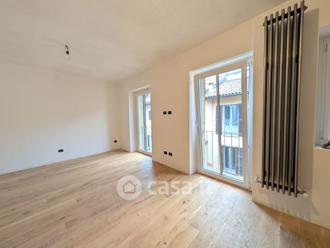 Appartamento in residenziale in Via Volta 6