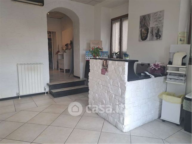 Appartamento in residenziale in Via Maggiate