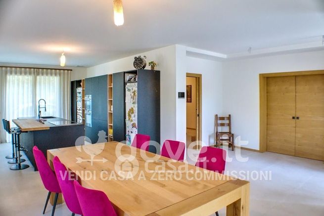Villa in residenziale in Via Roma 58 d