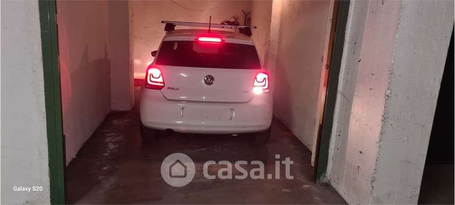 Box/posto auto in residenziale in 