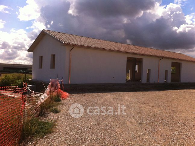 Capannone in commerciale in Strada Provinciale 485
