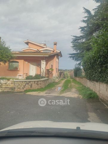 Appartamento in residenziale in Via Marcandreola