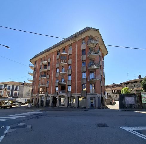 Appartamento in residenziale in Piazza Ferrari Ardicini 3