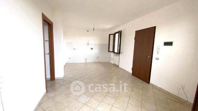 Appartamento in residenziale in Via Lungarno Roma 56012