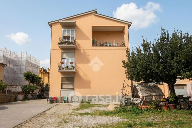 Appartamento in residenziale in Via Piave 7