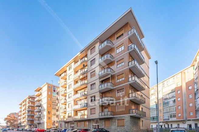 Appartamento in residenziale in Via Castagnevizza 4