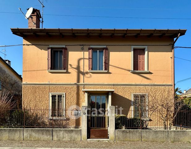 Casa indipendente in residenziale in Via Pola