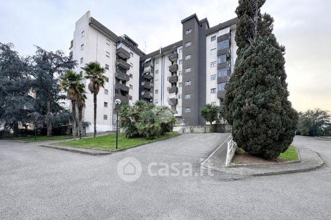 Appartamento in residenziale in Via Giuseppe Ungaretti 12