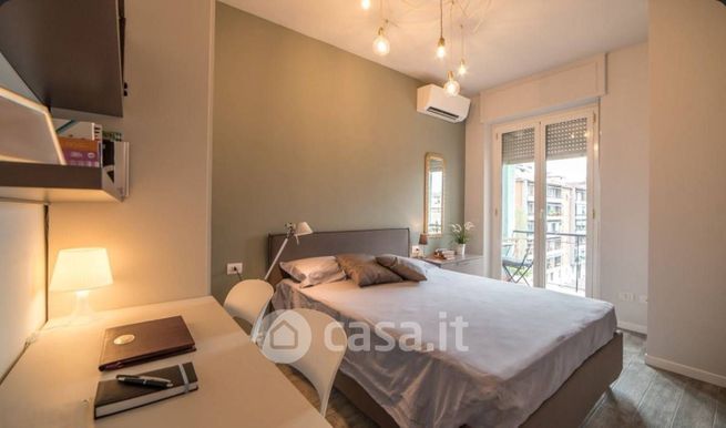 Appartamento in residenziale in Via Ruggero Bonghi 13