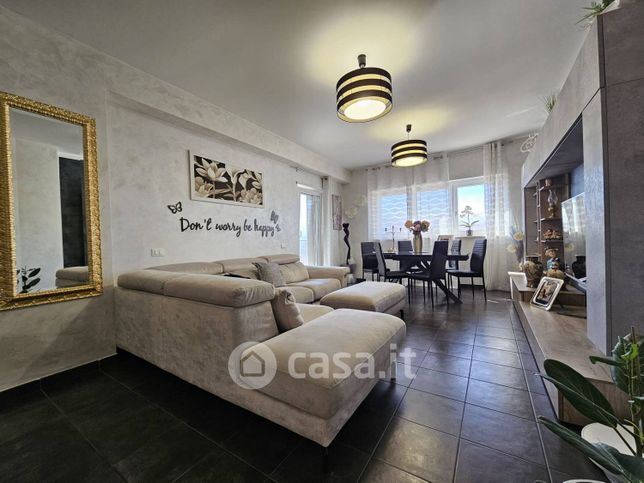 Appartamento in residenziale in Via del Colle