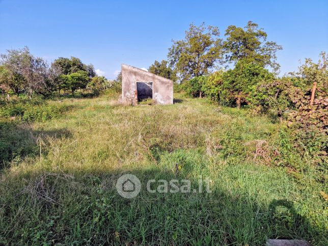 Terreno edificabile in residenziale in Archi