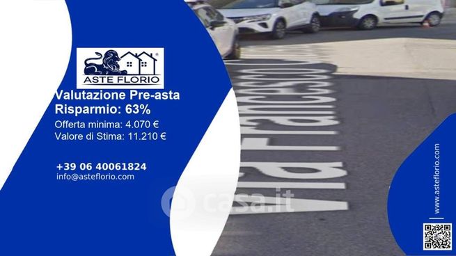 Box/posto auto in residenziale in Via Grazia Deledda