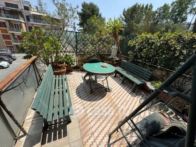 Appartamento in residenziale in Via San Godenzo