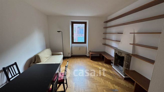 Appartamento in residenziale in Alzaia Naviglio Pavese 32