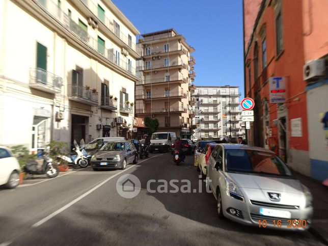 Garage/posto auto in residenziale in Via Alessandro Manzoni 63