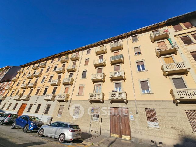 Appartamento in residenziale in Via Luigi Capriolo 25