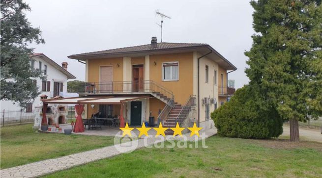 Appartamento in residenziale in Via Grisini