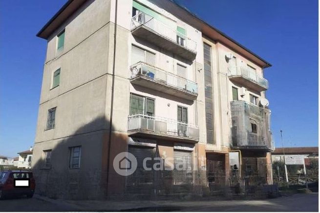 Appartamento in residenziale in Traversa Livornese