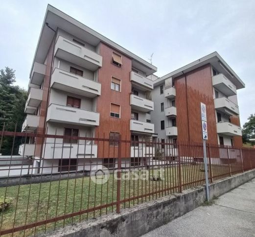Box/posto auto in residenziale in Via Giuseppe Mazzini 18