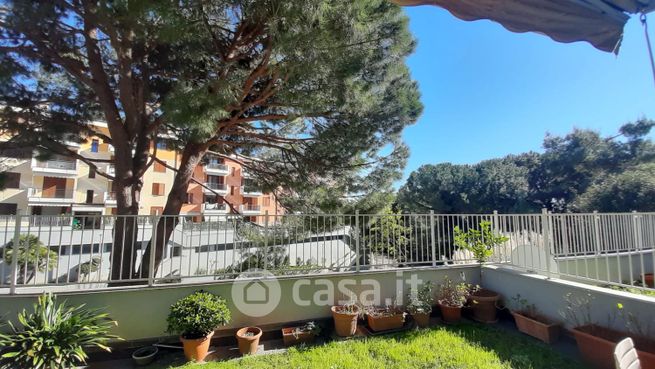 Appartamento in residenziale in Viale Villa Gavotti