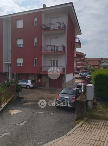 Box/posto auto in residenziale in Via Torino 2