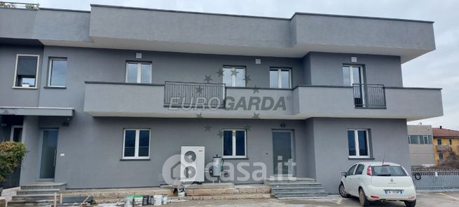 Ufficio in commerciale in Via Vanzelle 10