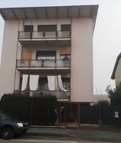 Appartamento in residenziale in Via Varese 100