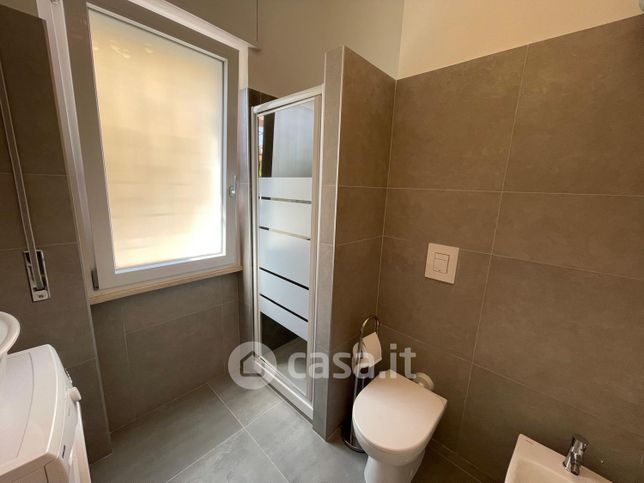 Appartamento in residenziale in Via Tirrenia 10
