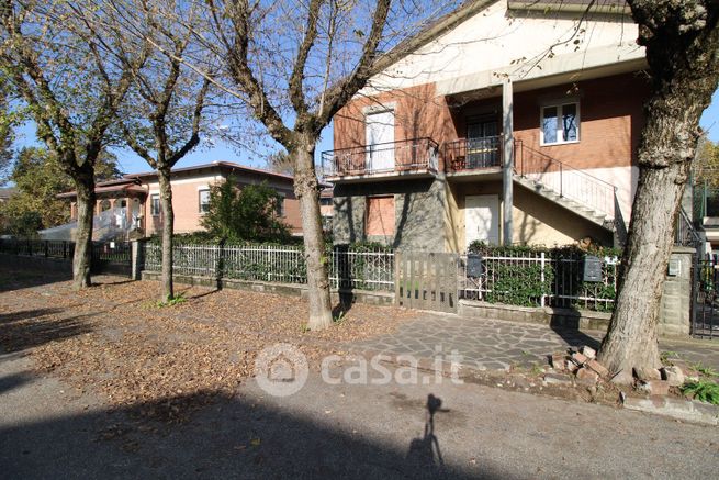 Appartamento in residenziale in Viale Lucca 1