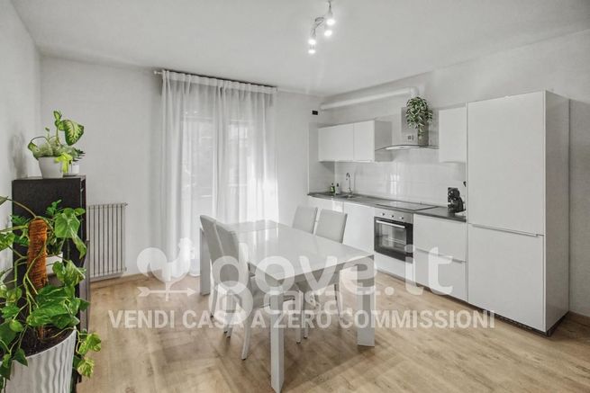 Appartamento in residenziale in Via Tito Livio 9