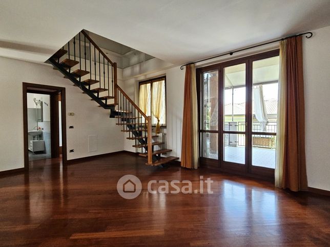 Appartamento in residenziale in Viale Monte Grappa 6