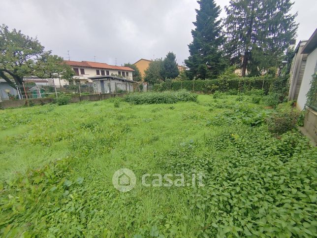 Terreno edificabile in residenziale in Via Benedetto Croce