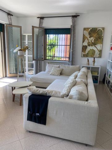 Appartamento in residenziale in Via Cardellino 12
